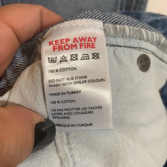 BDG High Rise Mom Jean - Picture 8 of 8